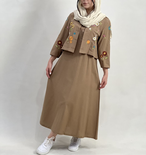 کت و سارافن الیاف طبیعی گلدوزی مدل بابونه