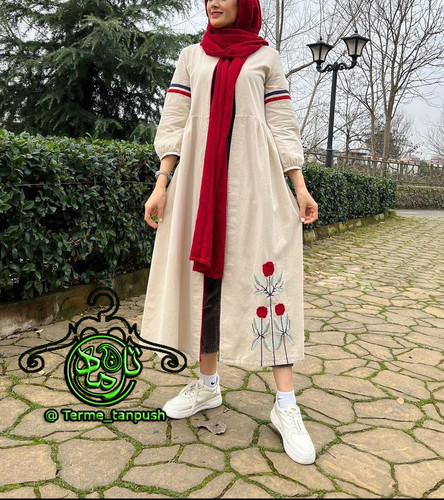 مانتو الیاف طبیعی گلدوزی شده مدل لاله